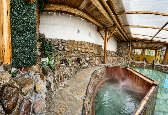 Jacuzzi caliente de Unu Samay en Urubamba.